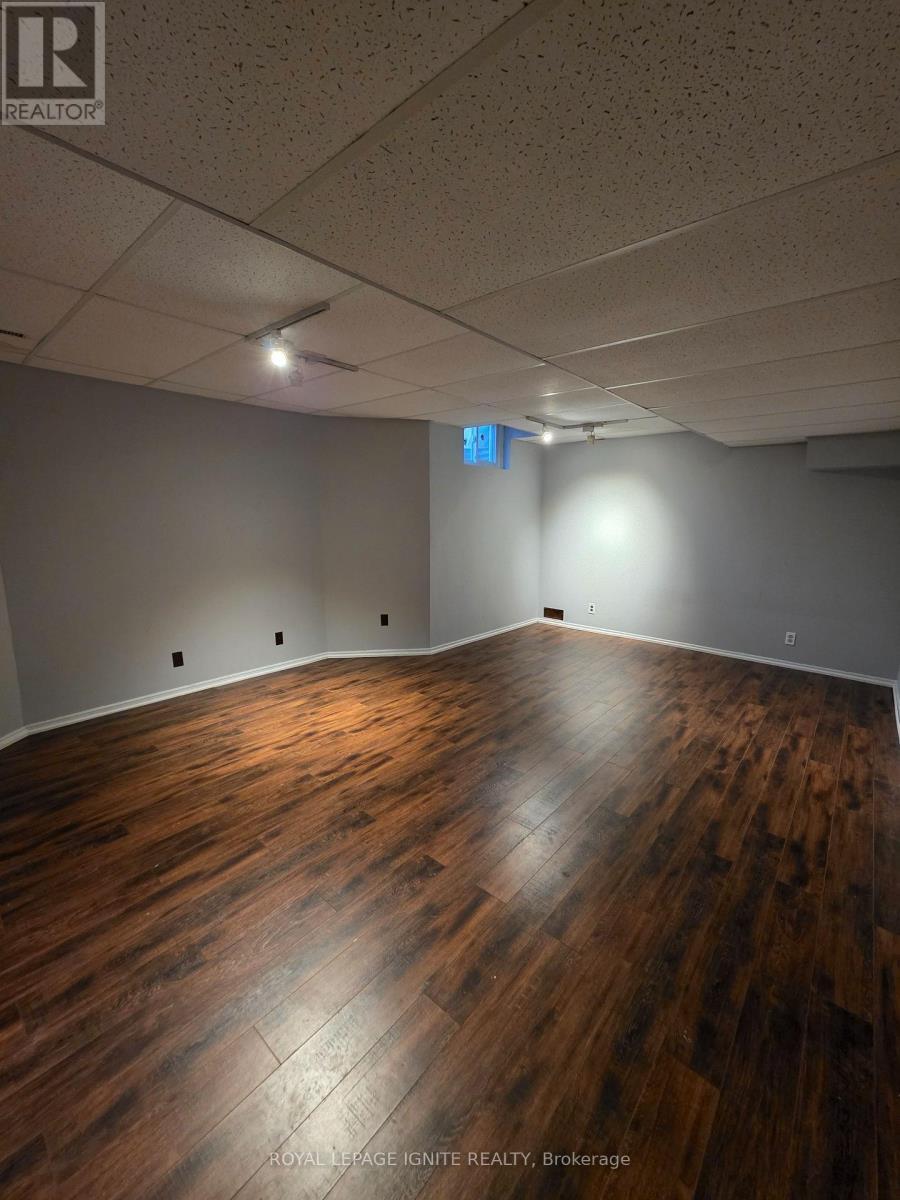 Bsmt - 75 Glenthorne Drive, Toronto, ON - Indoor