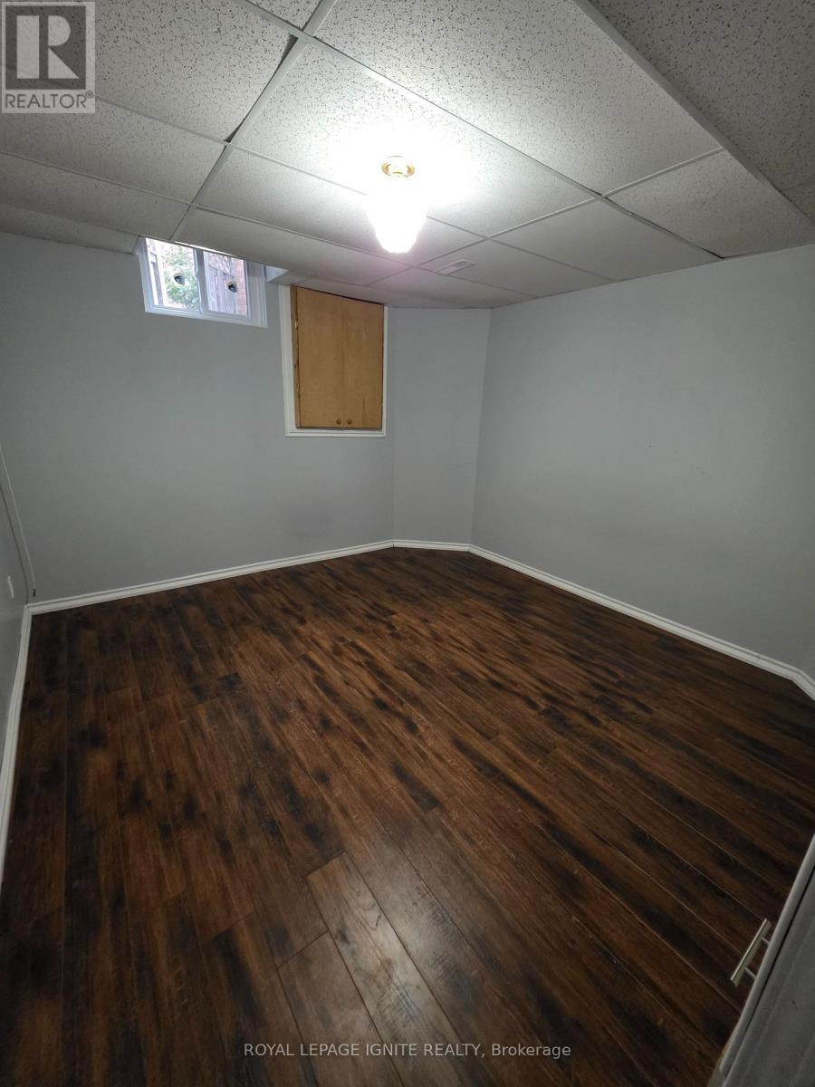 Bsmt - 75 Glenthorne Drive, Toronto, ON - Indoor