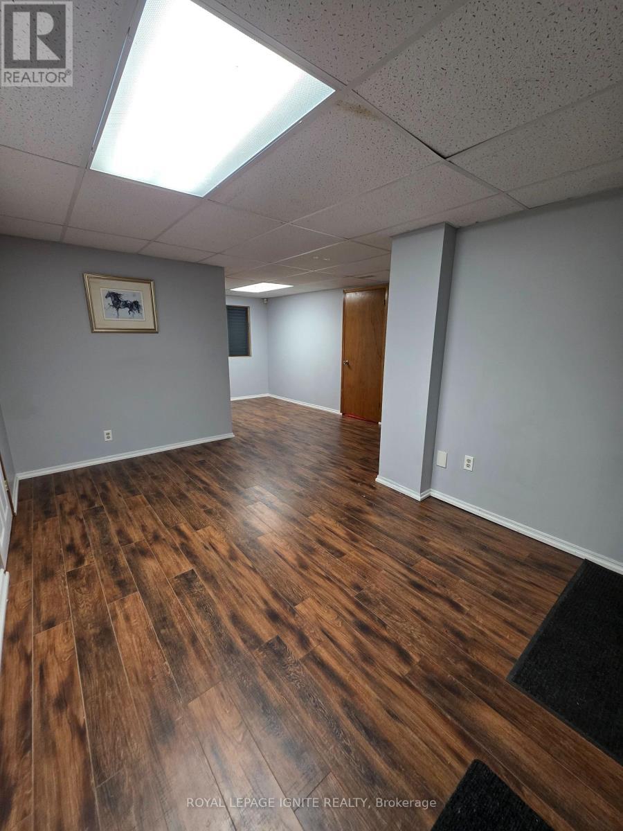 Bsmt - 75 Glenthorne Drive, Toronto, ON - Indoor