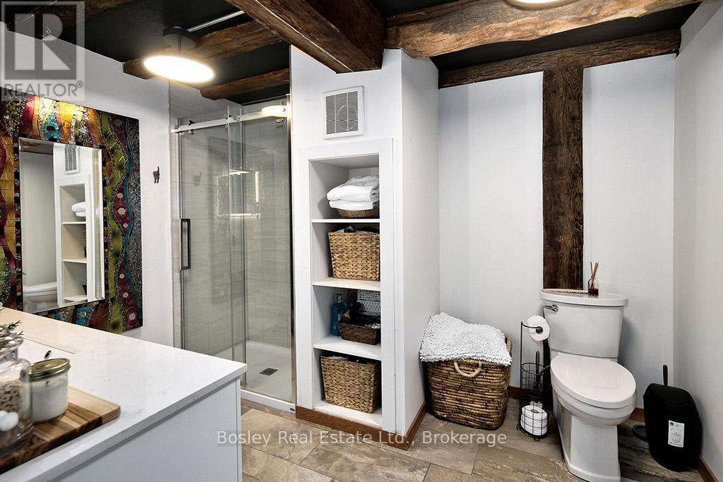 121 Old Highway 26, Meaford, ON - Indoor Photo Showing Bathroom