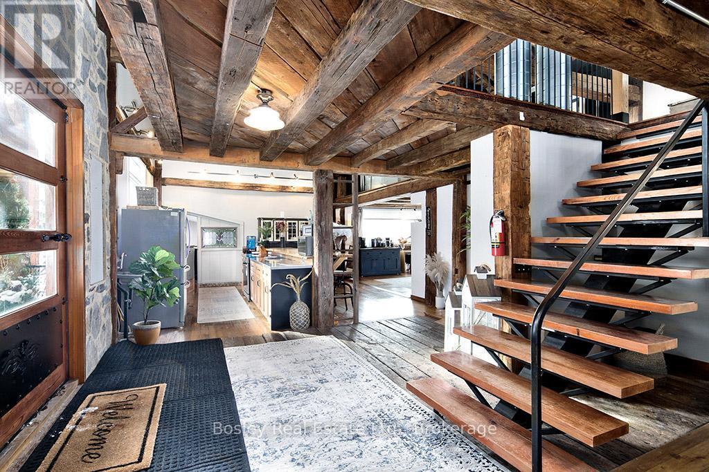 121 Old Highway 26, Meaford, ON - Indoor Photo Showing Other Room