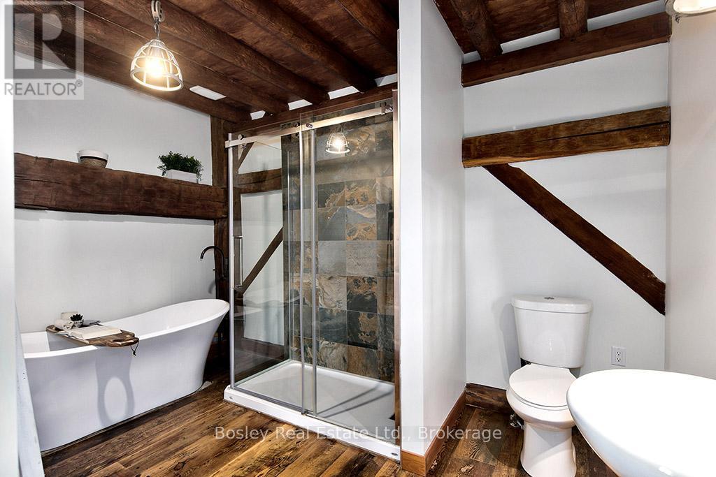 121 Old Highway 26, Meaford, ON