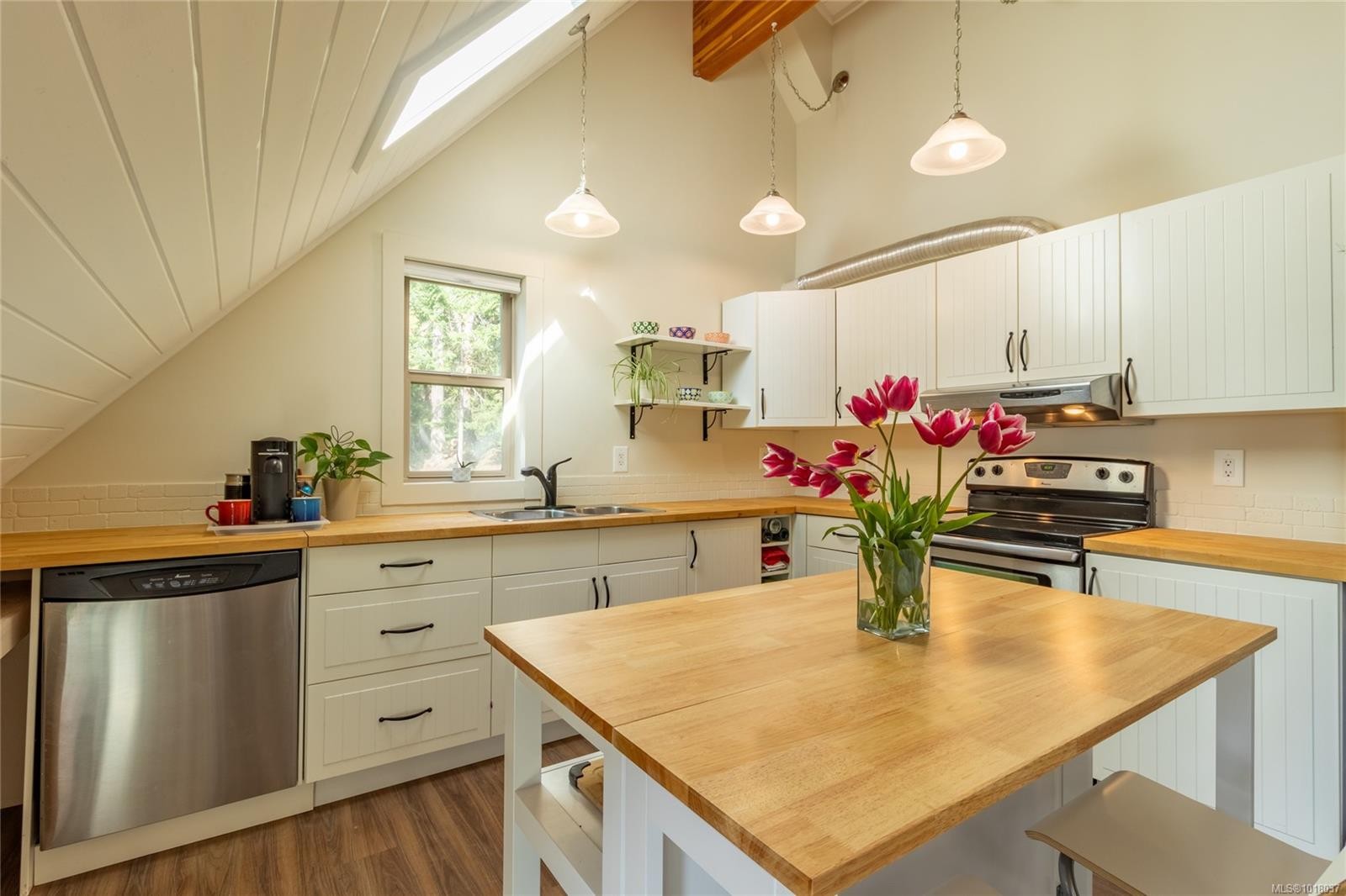 4810 Cannon Cres, Pender Island, BC