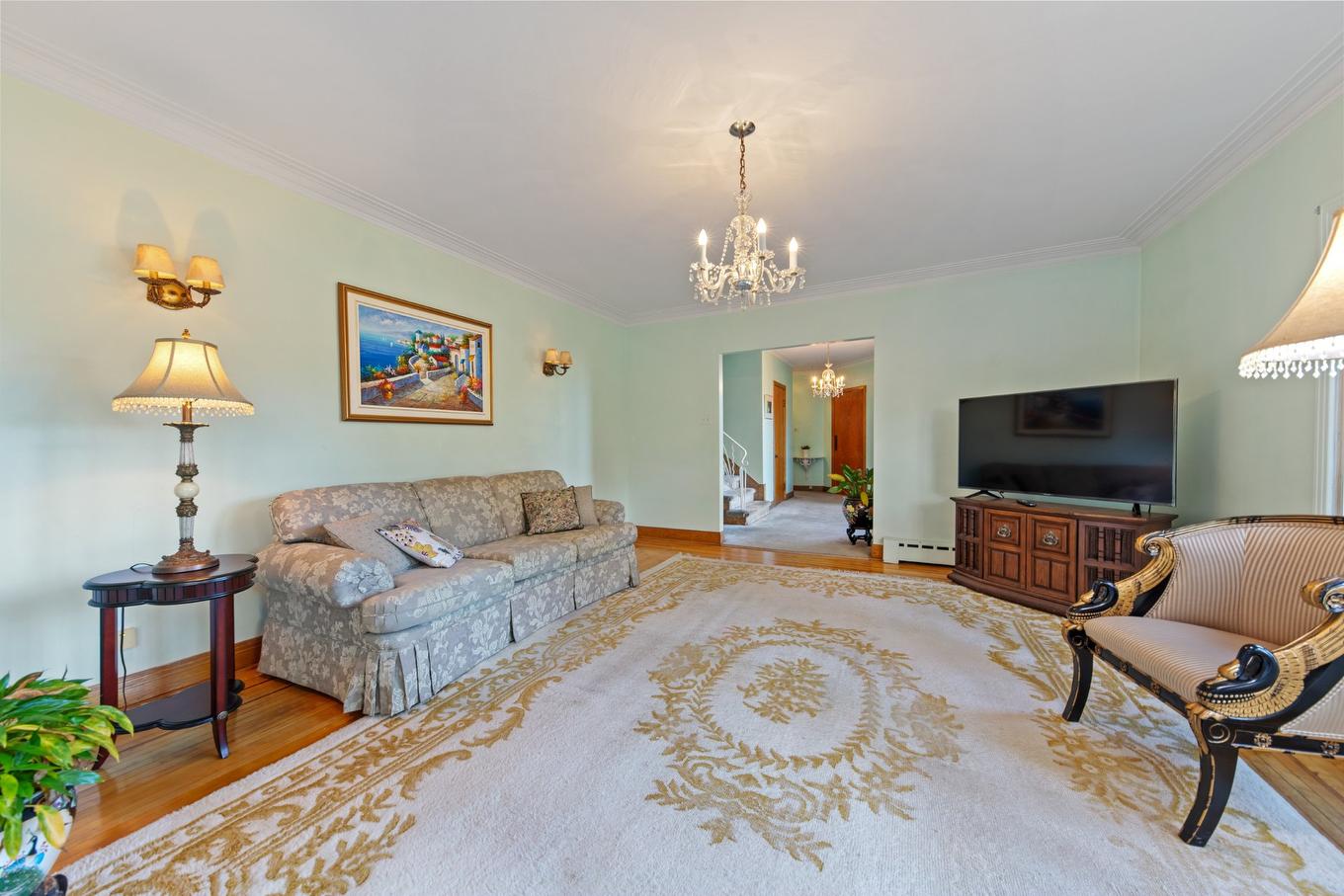 Salon - 5315 Boul. Gouin O., Montréal (Ahuntsic-Cartierville), QC - Indoor Photo Showing Living Room