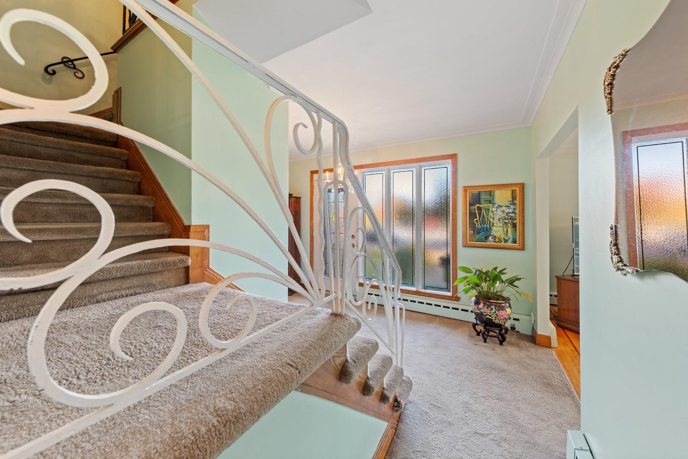 Hall d'entrée/Vestibule - 5315 Boul. Gouin O., Montréal (Ahuntsic-Cartierville), QC - Indoor Photo Showing Other Room