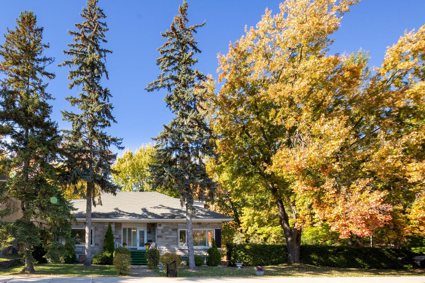 Façade - 5315 Boul. Gouin O., Montréal (Ahuntsic-Cartierville), QC - Outdoor With Facade