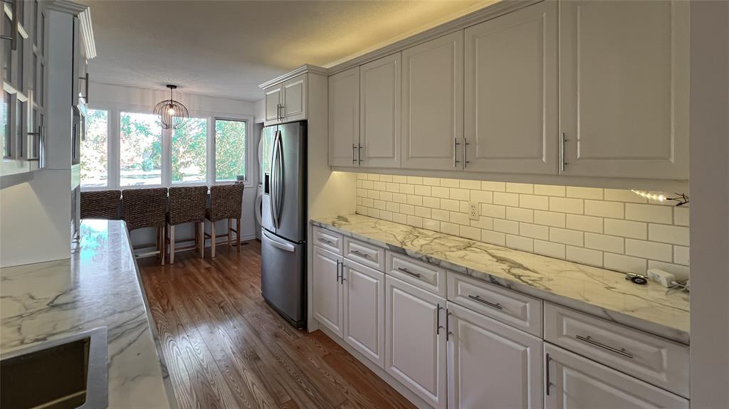 686 Beach Lane, Sarnia, ON