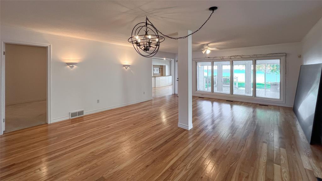 686 Beach Lane, Sarnia, ON