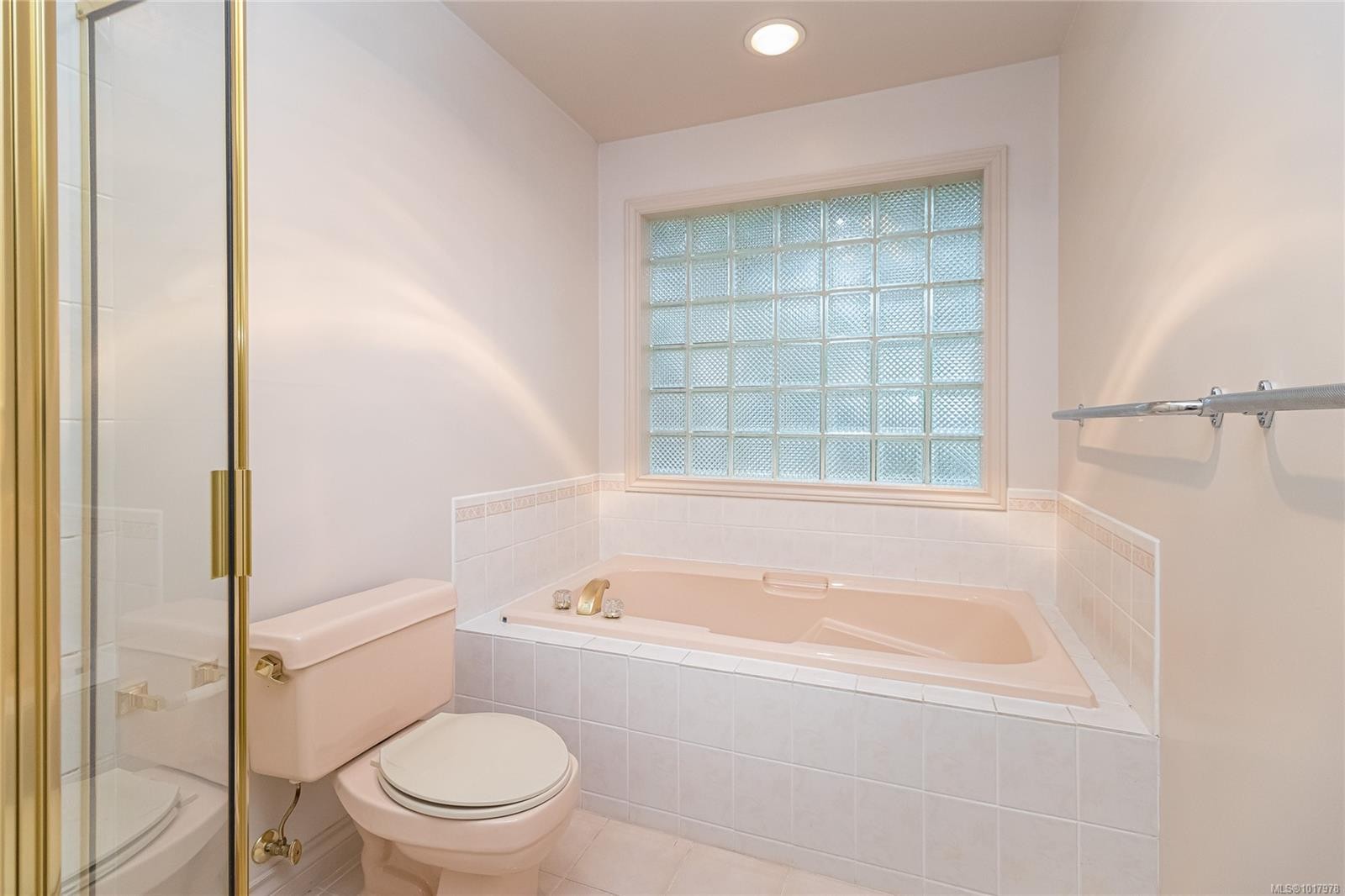 47-4300 Stoneywood Lane, Saanich, BC