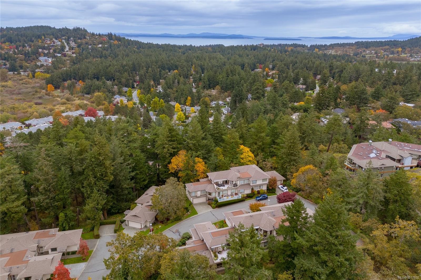 47-4300 Stoneywood Lane, Saanich, BC