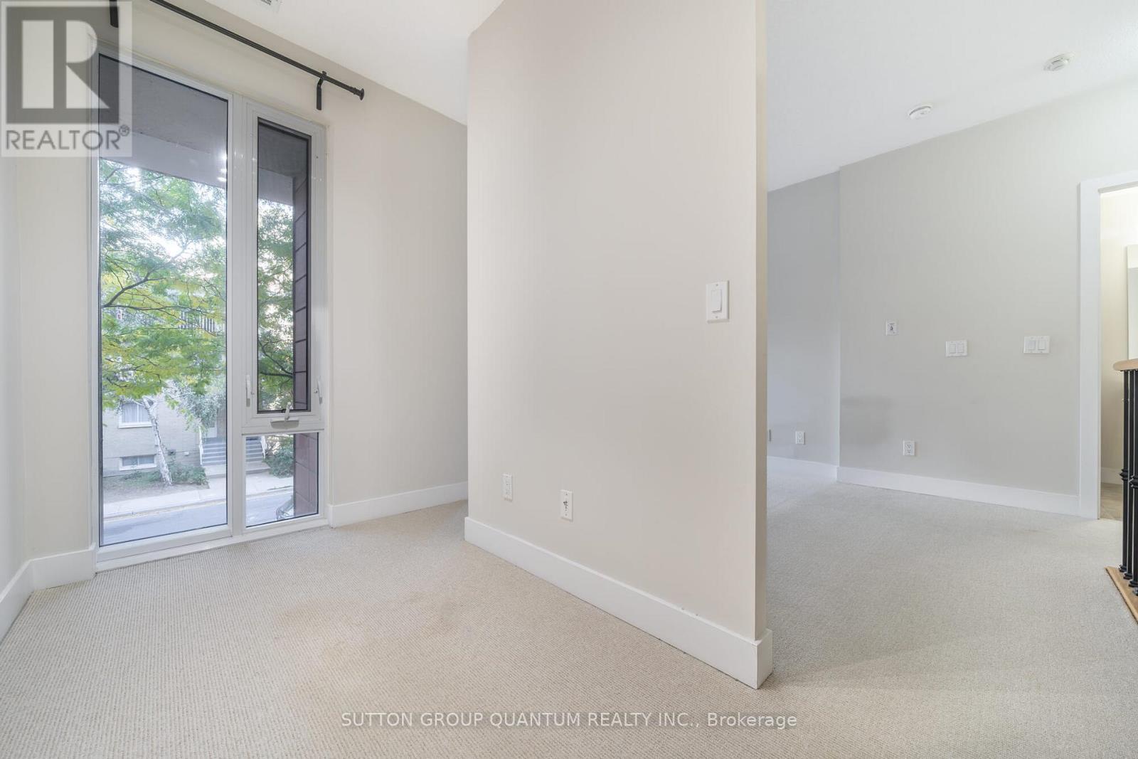 Th111 - 90 Stadium Road, Toronto, ON - Indoor Photo Showing Other Room