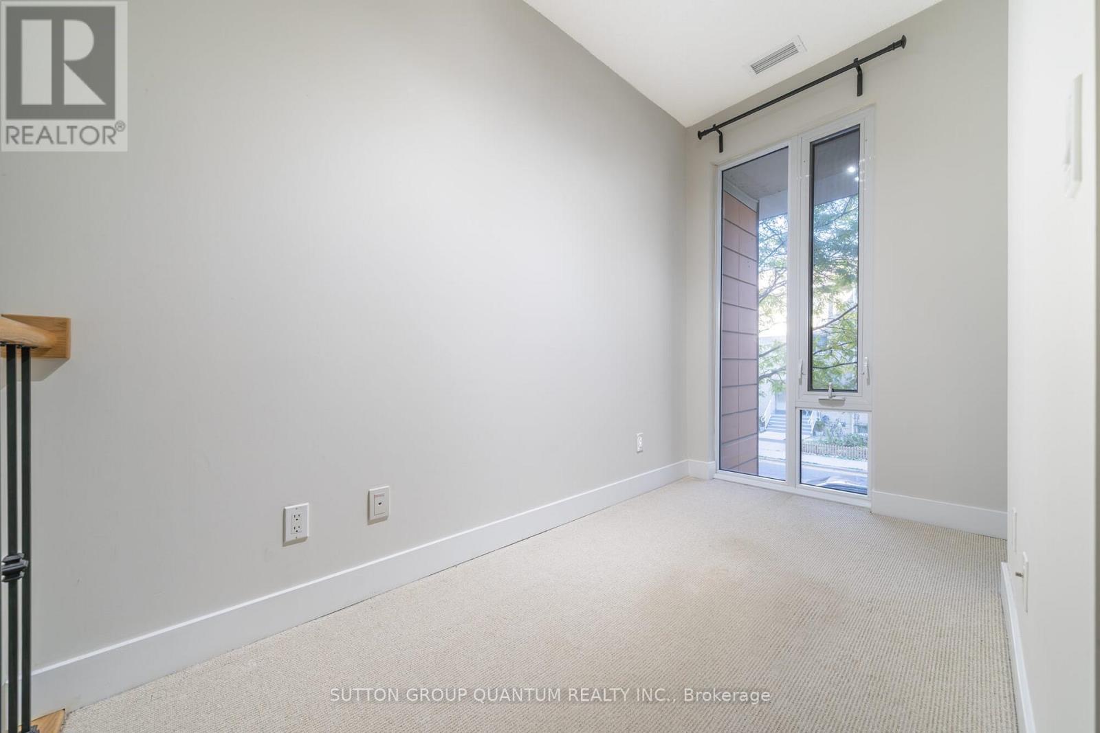 Th111 - 90 Stadium Road, Toronto, ON - Indoor Photo Showing Other Room