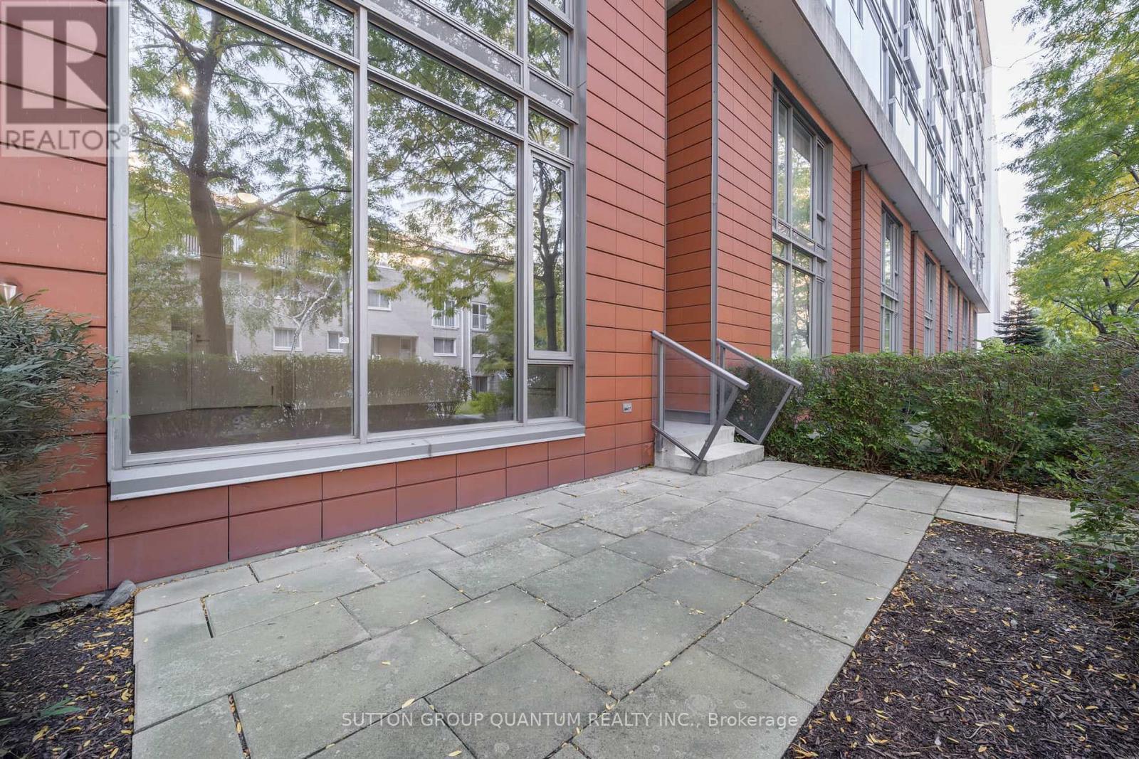 Th111 - 90 Stadium Road, Toronto, ON - Outdoor