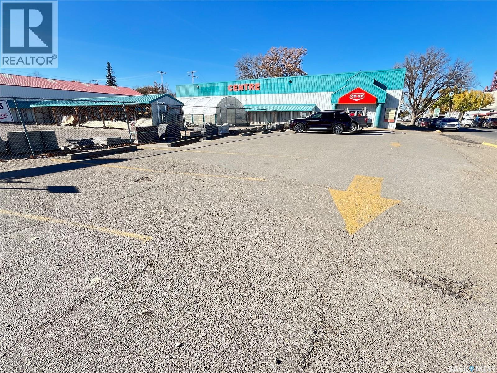 101 Sidney Street, Maple Creek, SK