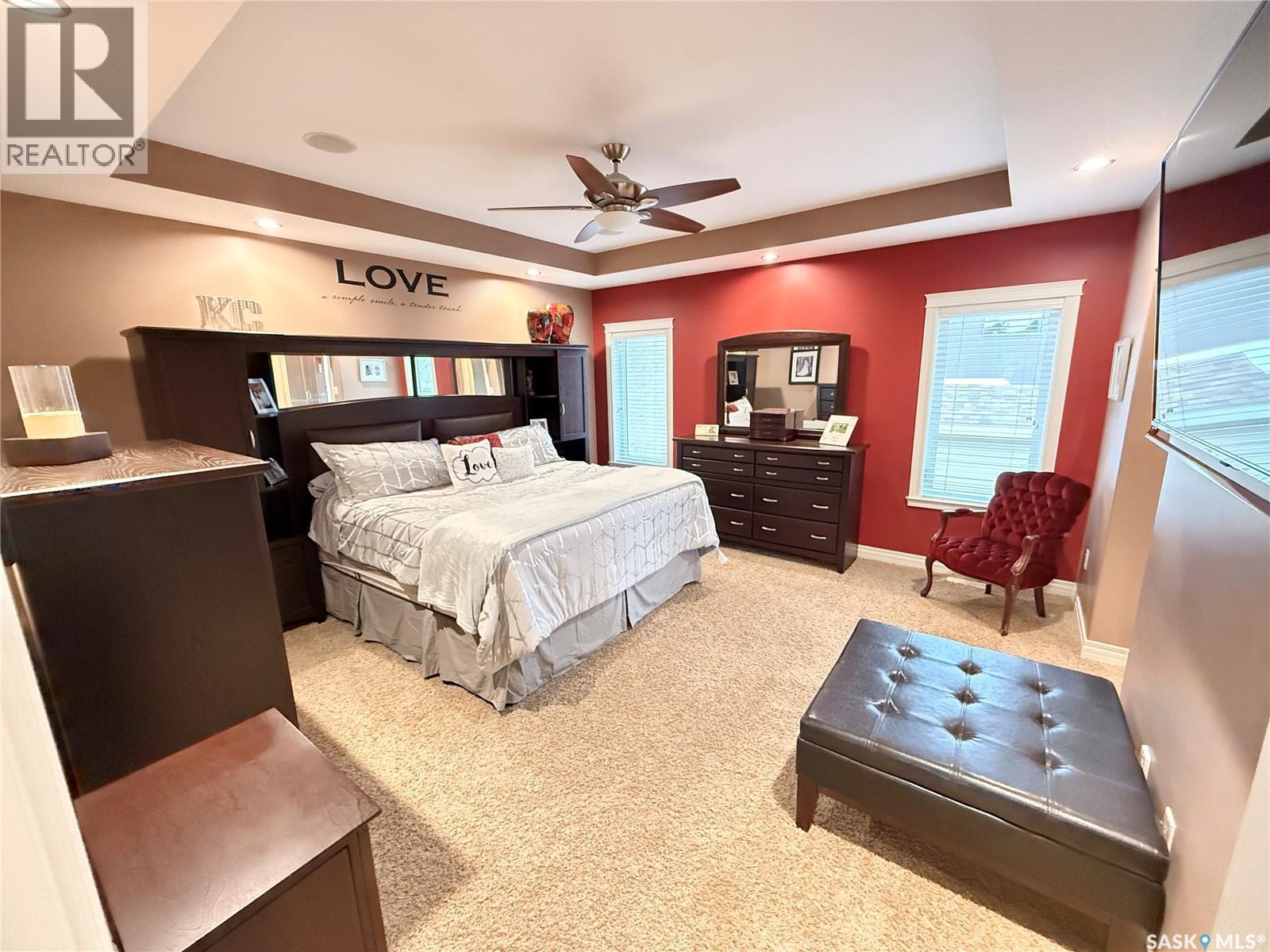 1845 Gordon Miles Place, Weyburn, SK - Indoor Photo Showing Bedroom