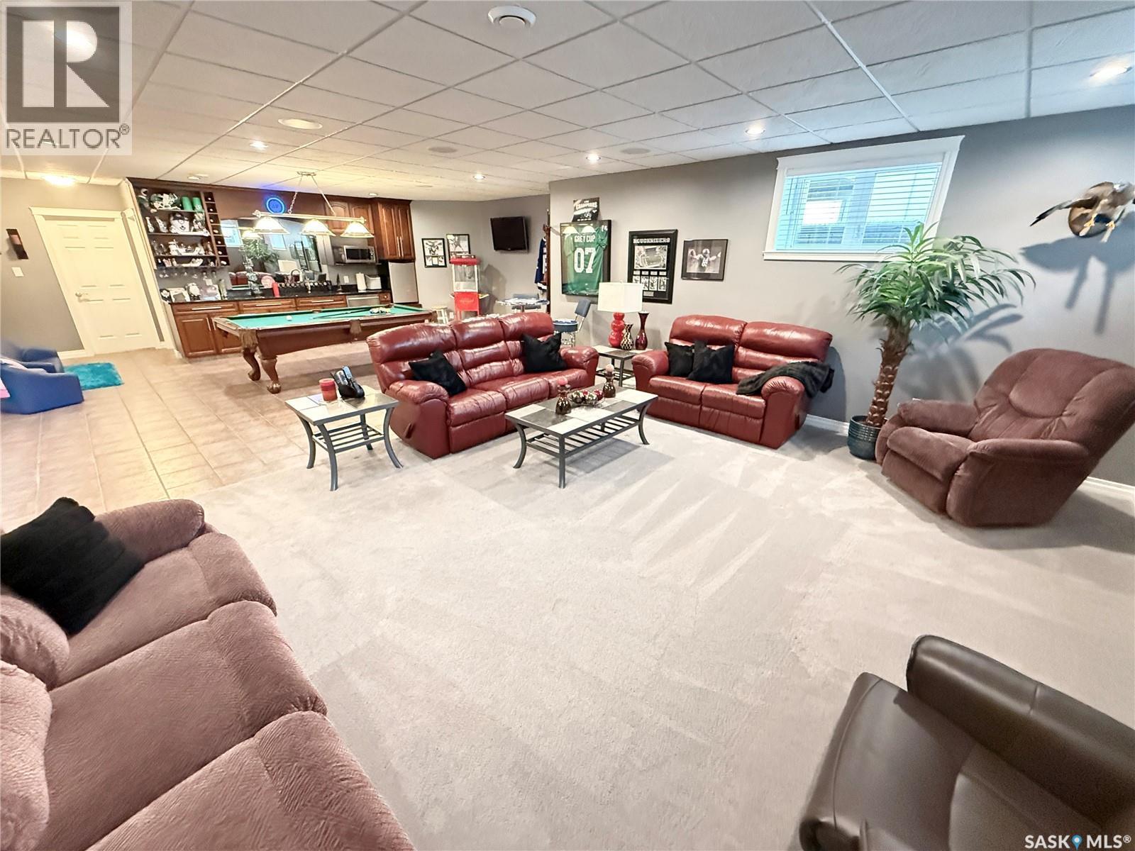 1845 Gordon Miles Place, Weyburn, SK - Indoor Photo Showing Basement