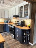 STAINLESS APPLIANCES -