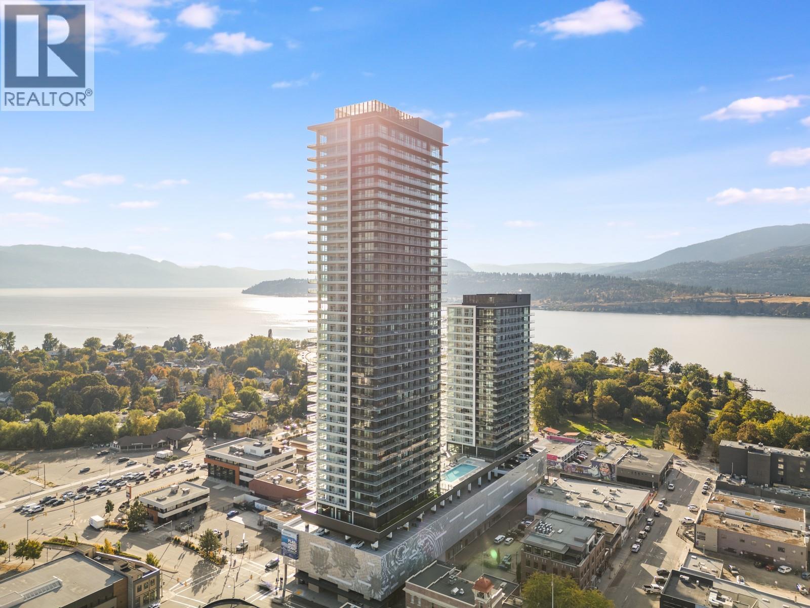 238 Leon Avenue Unit# 1104, Kelowna, BC - Outdoor With Body Of Water With View