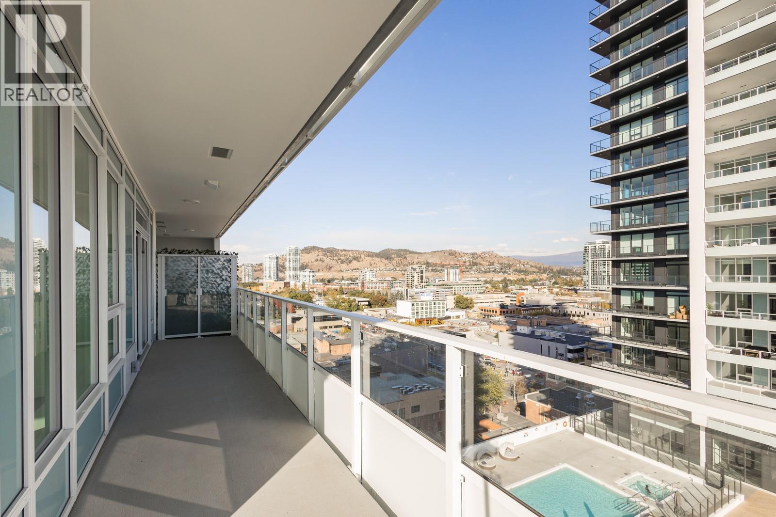 238 Leon Avenue Unit# 1104, Kelowna, BC - Outdoor With Balcony With Exterior