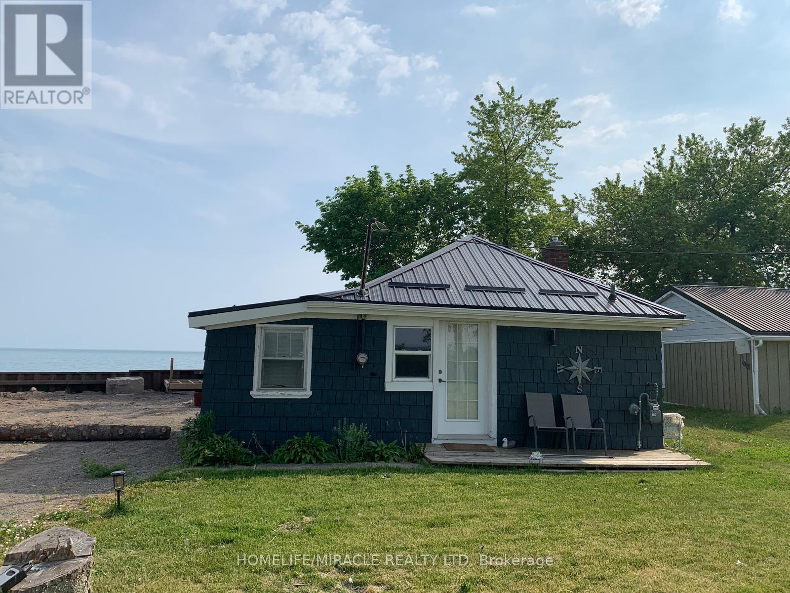 18222 Erie Shore Drive, Chatham-Kent, ON - Outdoor