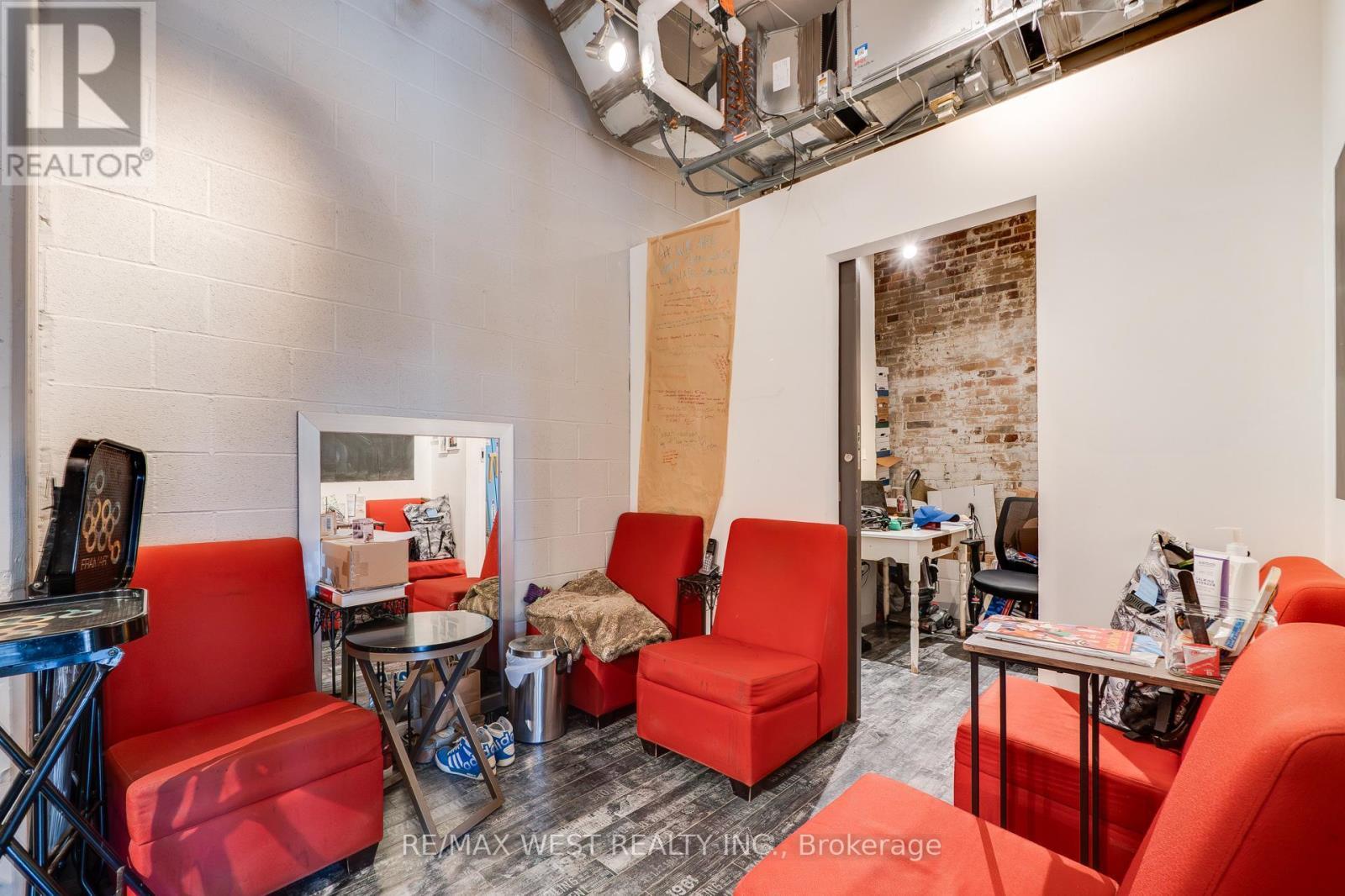 90 Distillery Lane, Toronto, ON