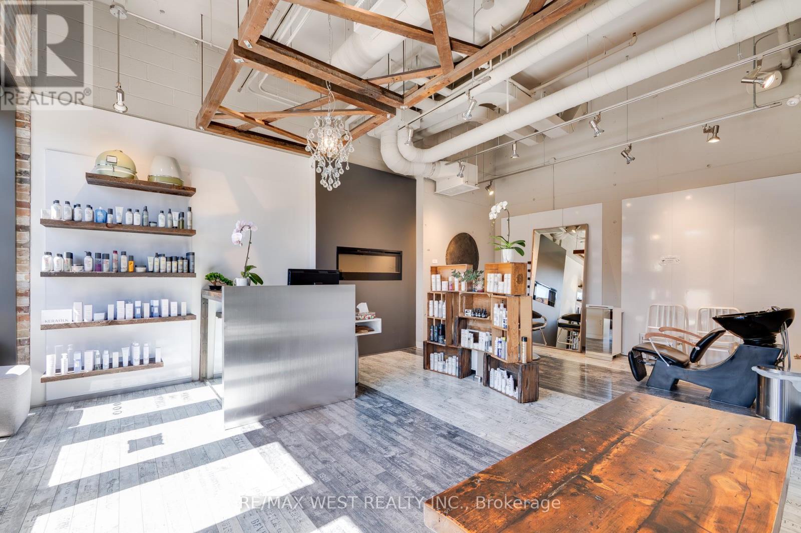 90 Distillery Lane, Toronto, ON