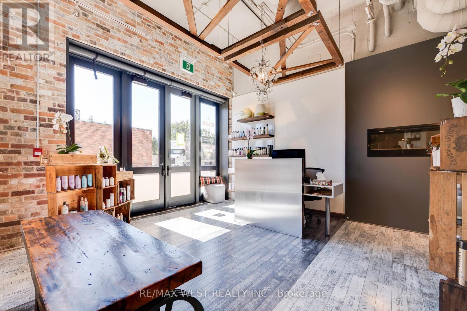 90 Distillery Lane, Toronto, ON