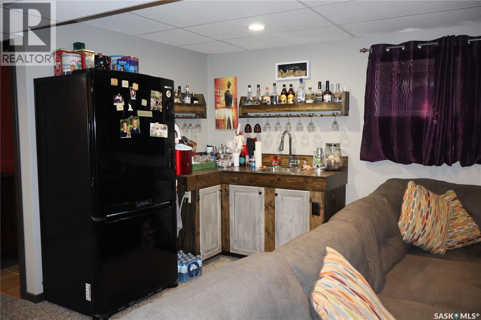 310 2Nd Avenue S, Rockglen, SK - Indoor