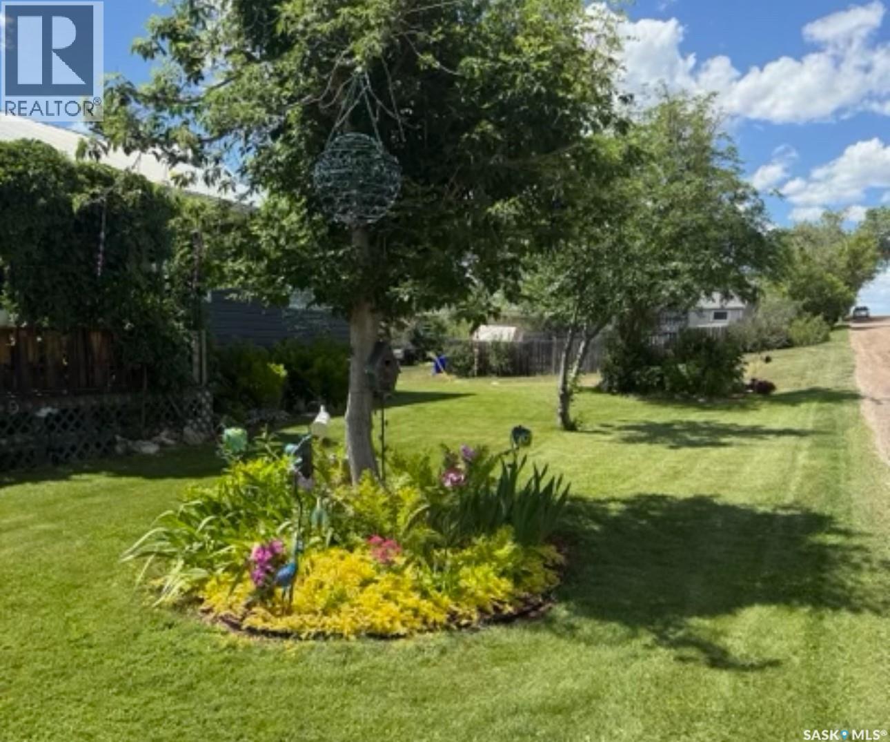 310 2Nd Avenue S, Rockglen, SK - Outdoor