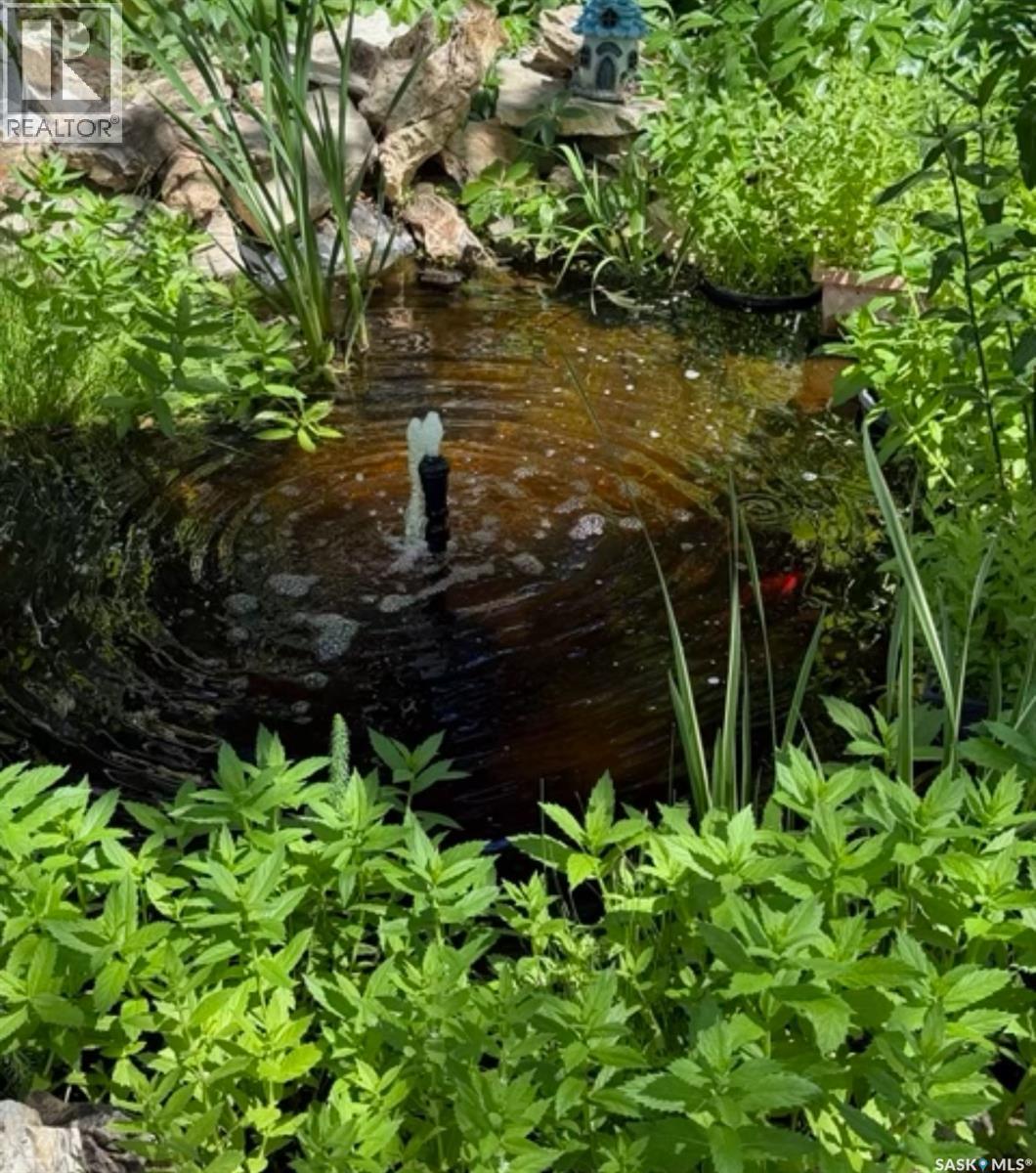 310 2Nd Avenue S, Rockglen, SK - Outdoor