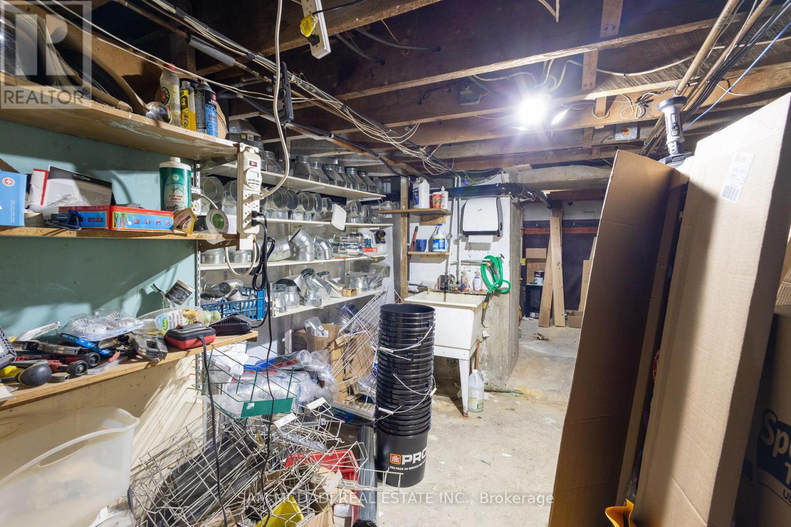 1212 Dufferin Street, Toronto, ON