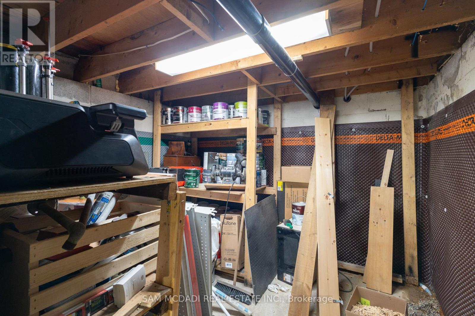 1212 Dufferin Street, Toronto, ON