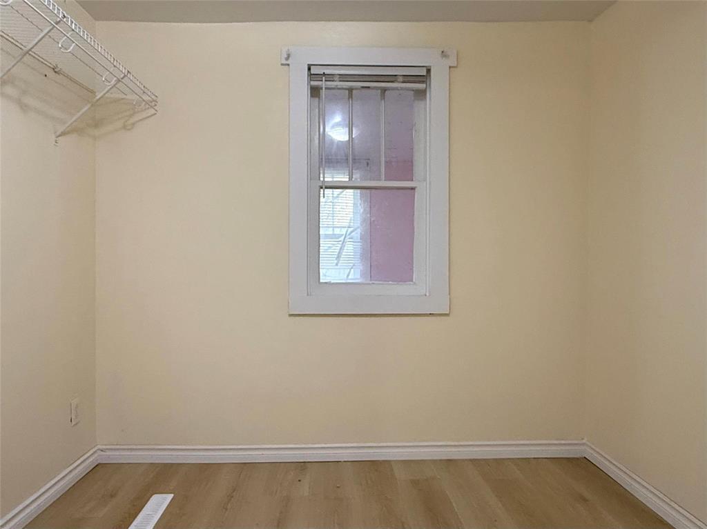 626 4Th Street Nw, Portage La Prairie, MB - Indoor Photo Showing Other Room