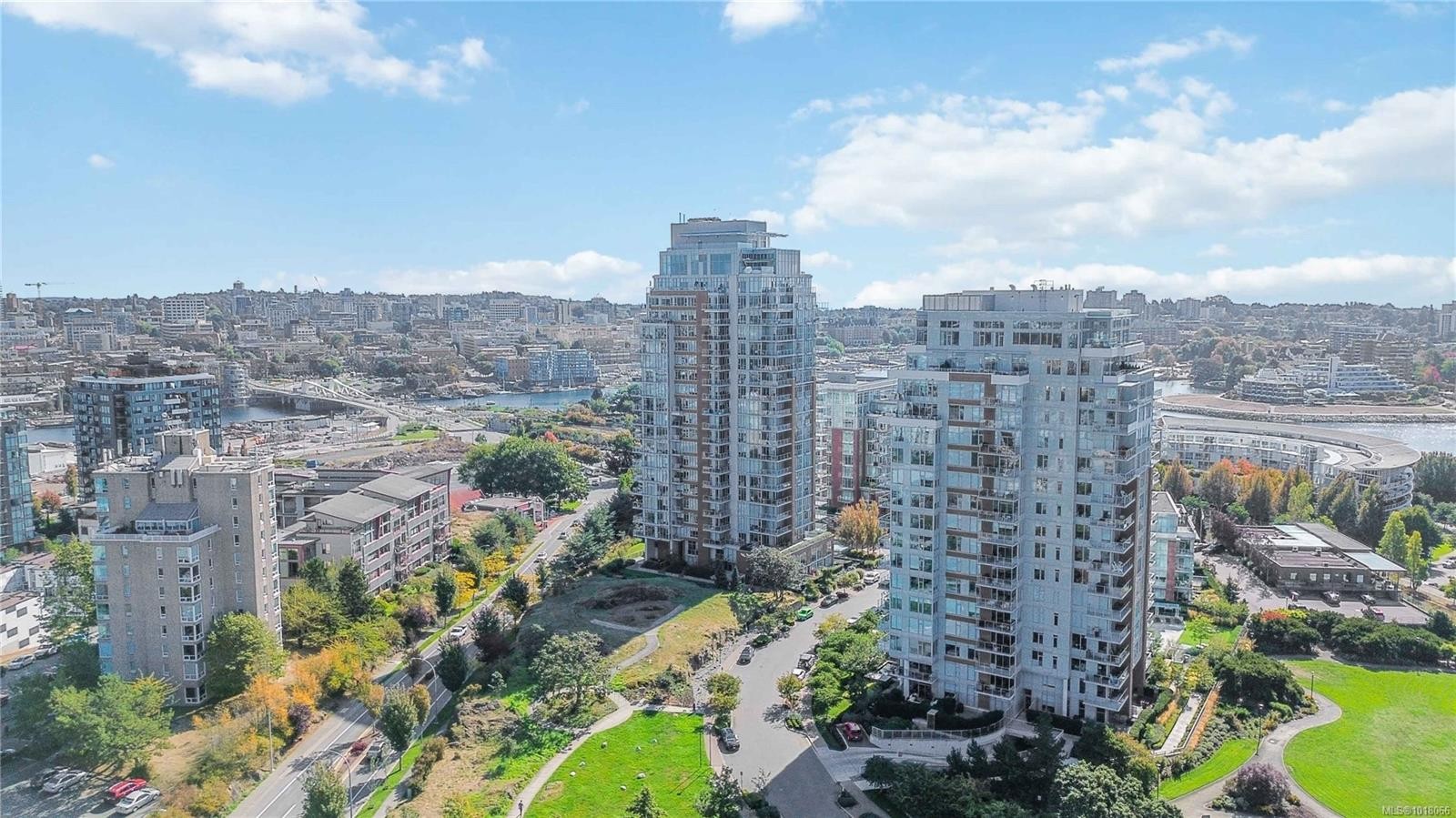 303-83 Saghalie Rd, Victoria, BC - Outdoor With View