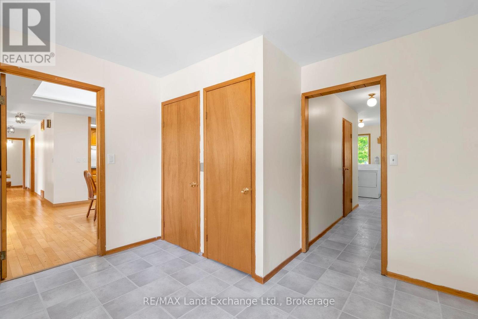 401 Winnebago Road, Huron-Kinloss, ON - Indoor Photo Showing Other Room