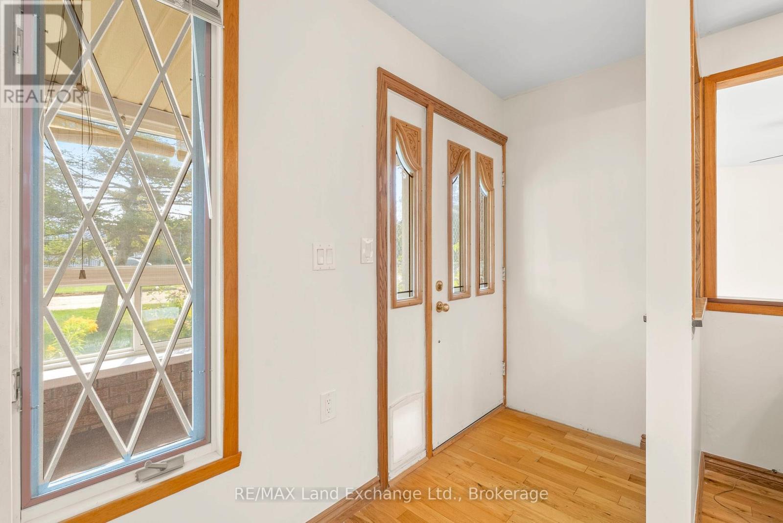 401 Winnebago Road, Huron-Kinloss, ON - Indoor Photo Showing Other Room