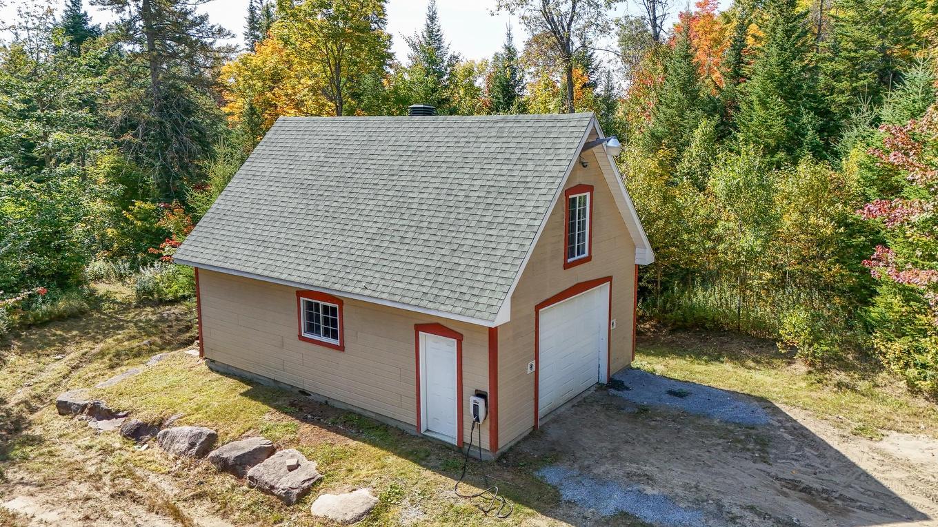 Grange - 555 Mtée Gagnon, Sainte-Marguerite-Du-Lac-Masson, QC - Outdoor