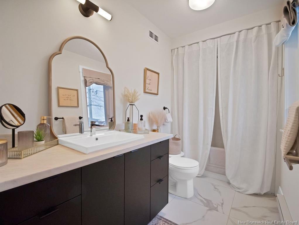 37 Bristol Cres, Riverview, NB