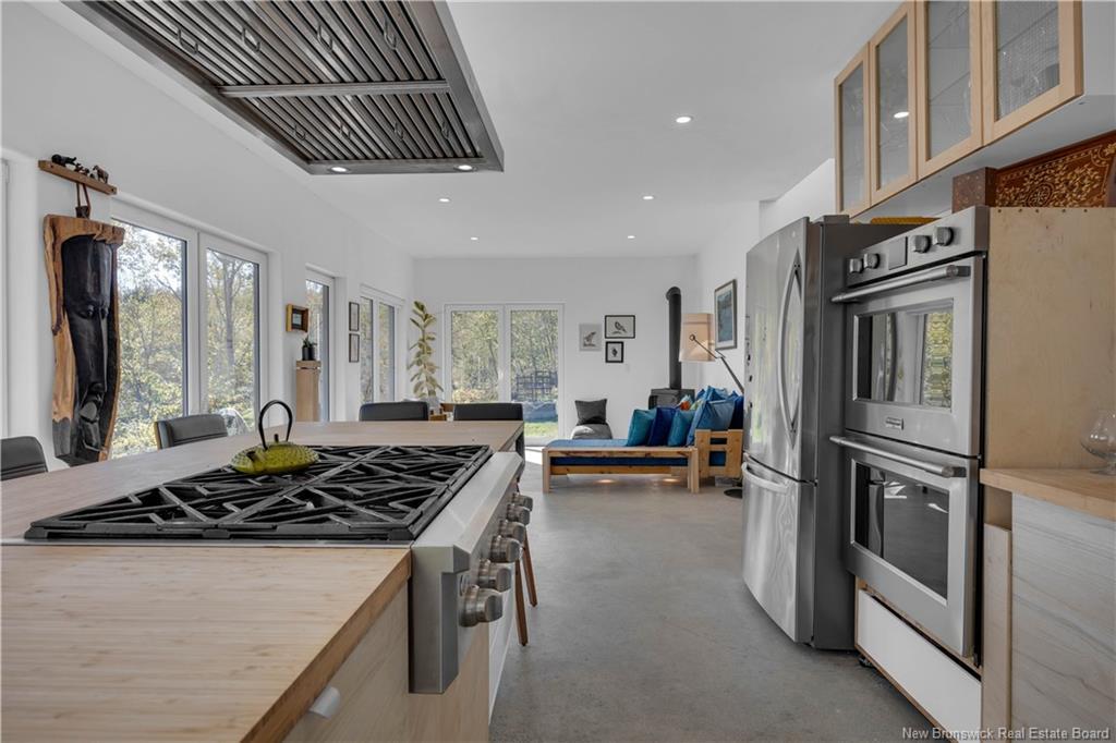 478 Fundy Dr, Wilsons Beach, NB