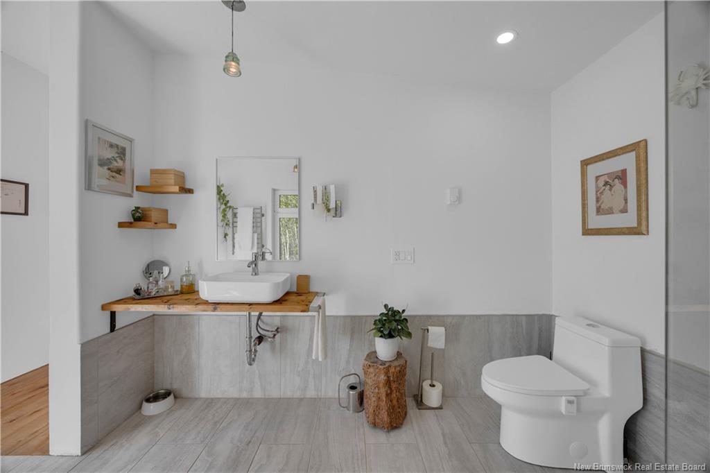 478 Fundy Dr, Wilsons Beach, NB