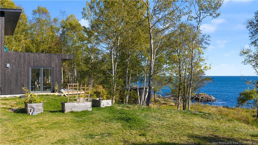 478 Fundy Dr, Wilsons Beach, NB