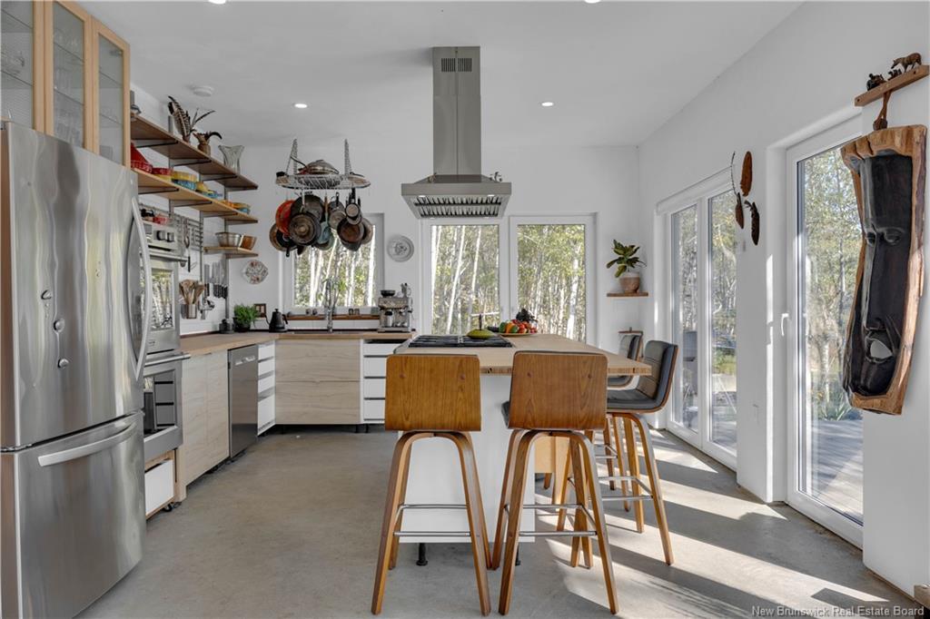 478 Fundy Dr, Wilsons Beach, NB