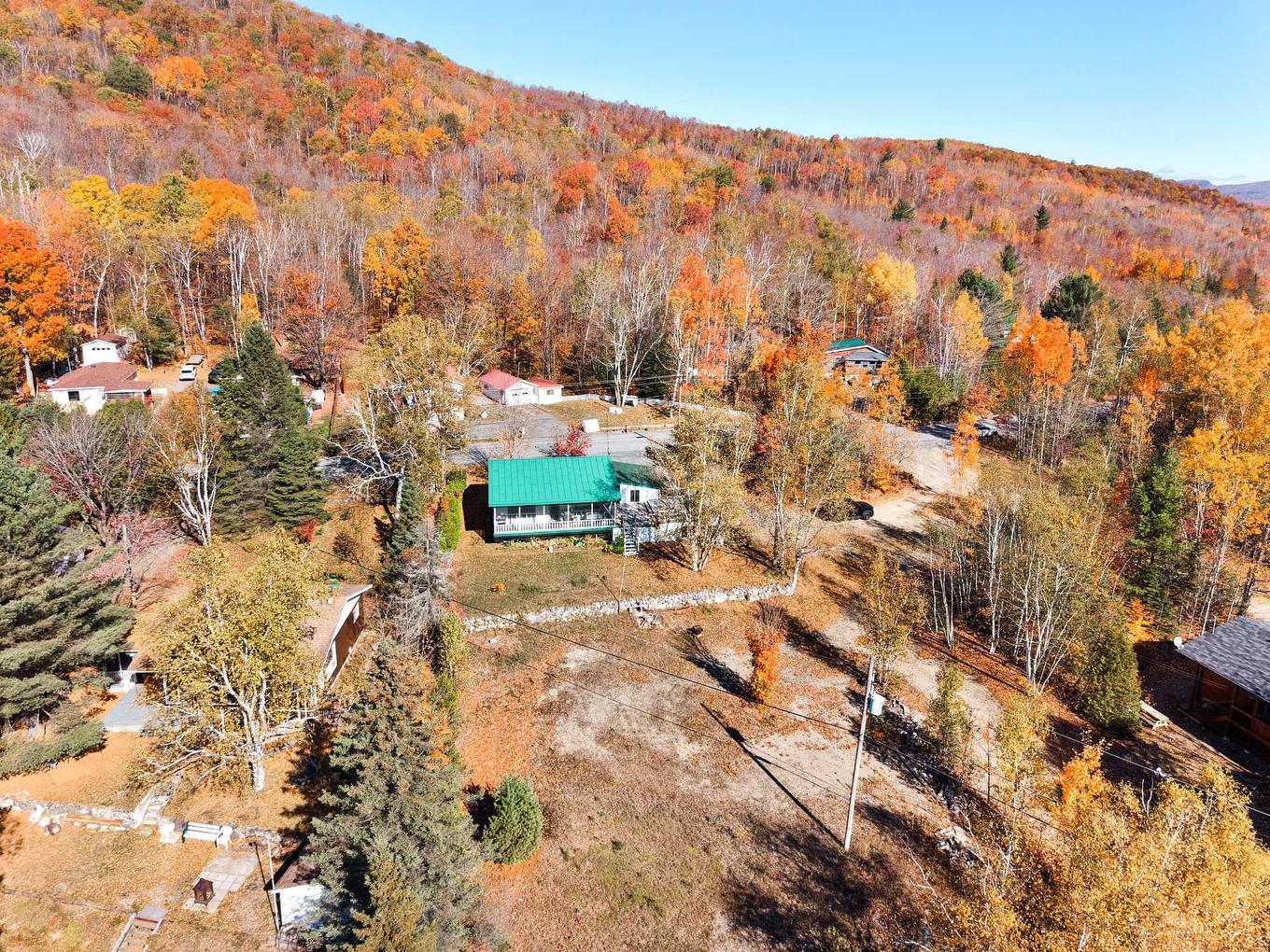 Vue d'ensemble - 40 Rue Paré, Chertsey, QC - Outdoor With View