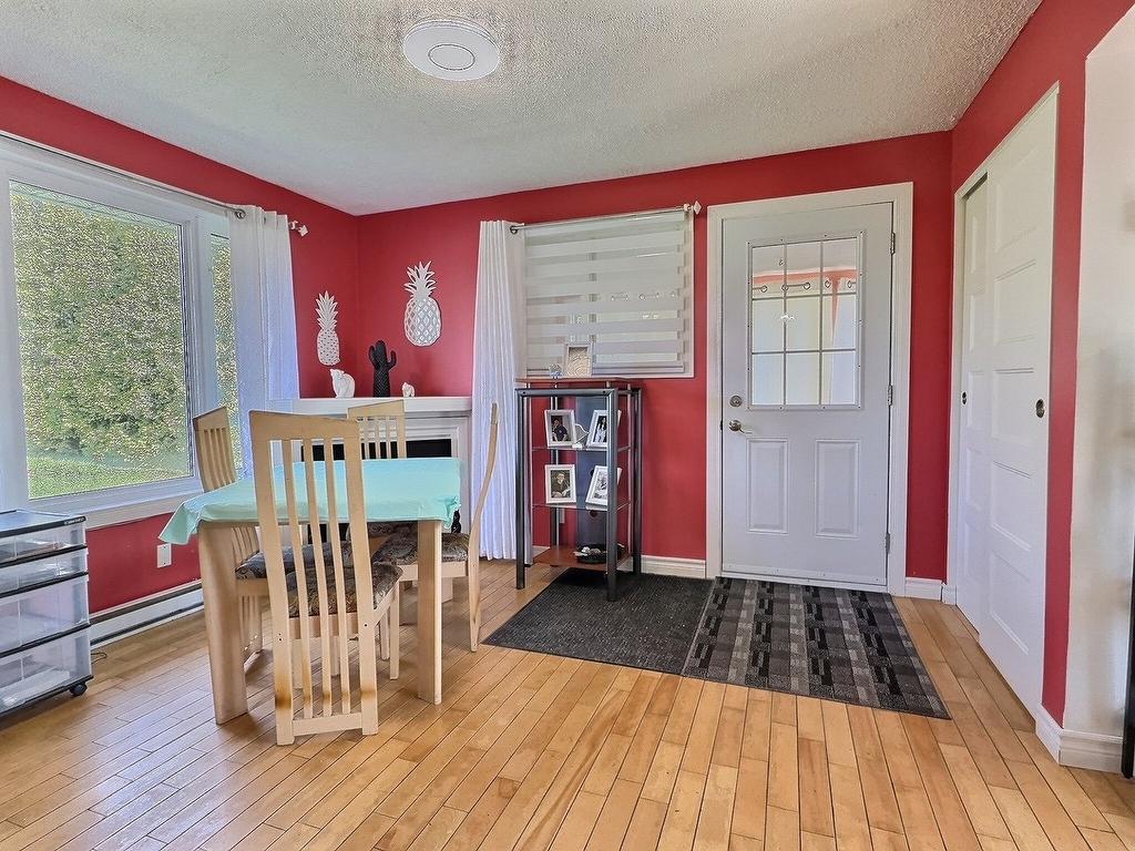 Salle à manger - 235 Rue Monseigneur-Vel, Magog, QC - Indoor