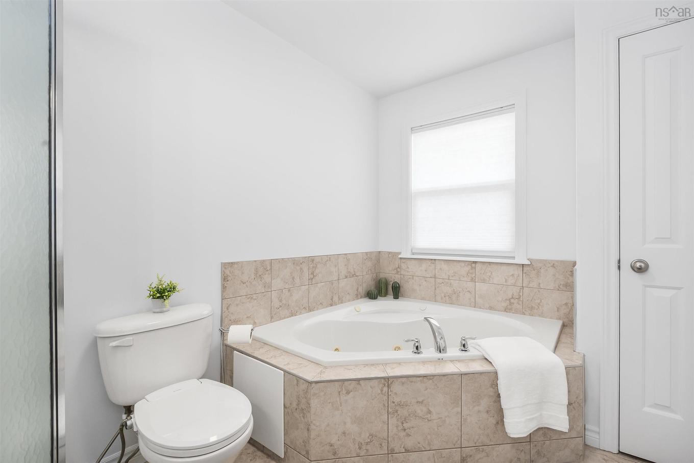 5 Brigadier Court, Halifax, NS