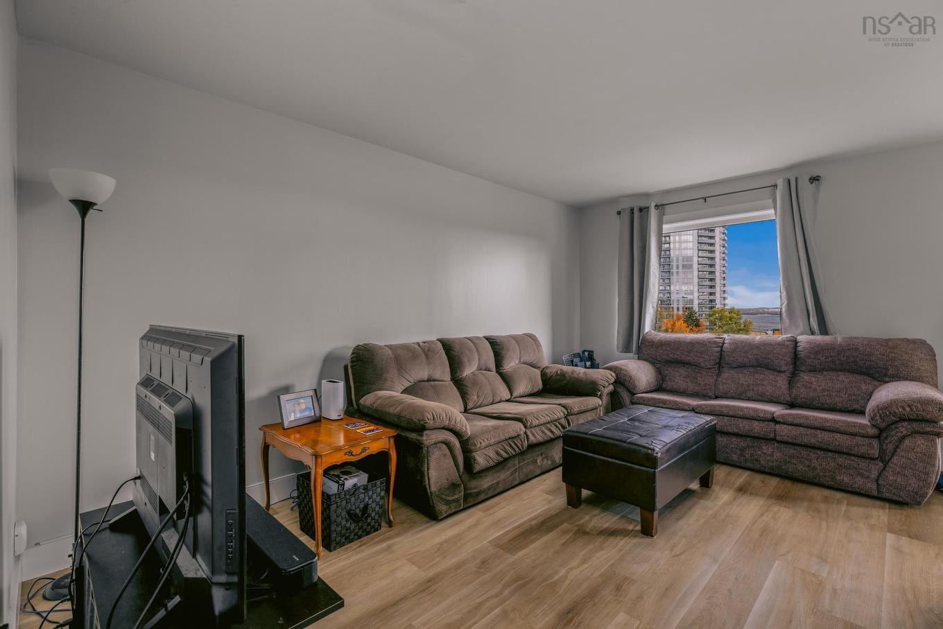 216 45 Vimy Avenue, Halifax, NS