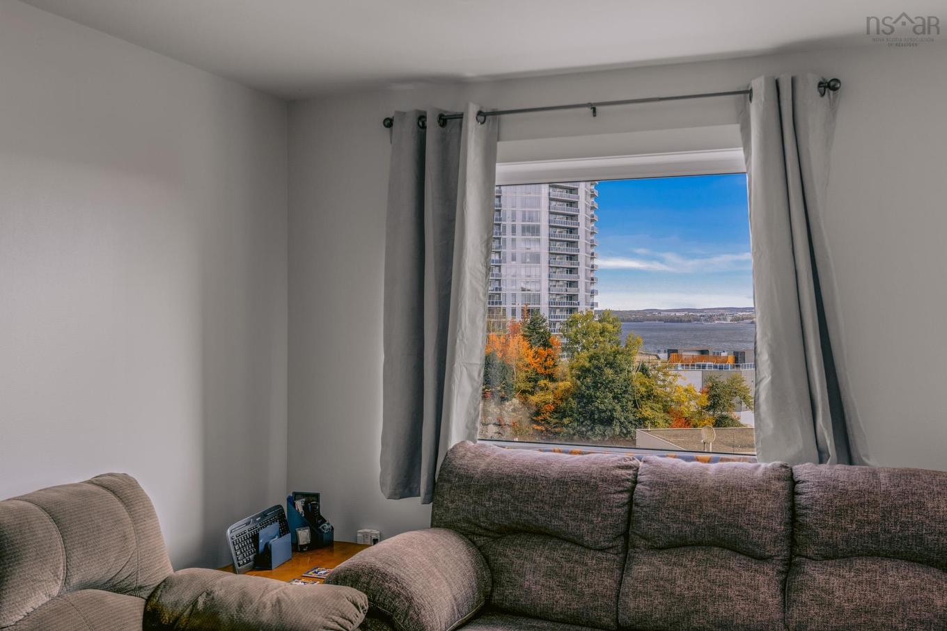 216 45 Vimy Avenue, Halifax, NS