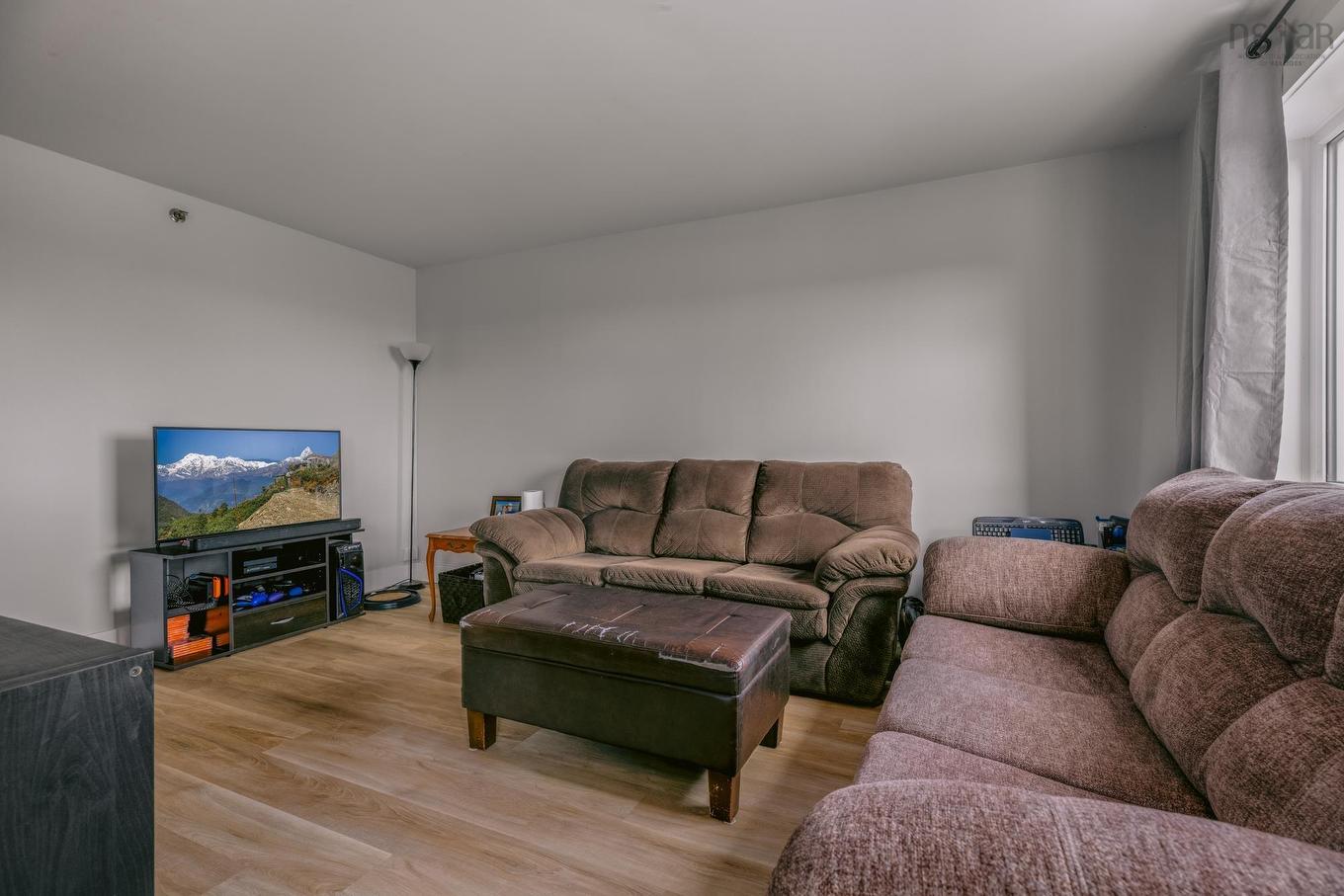 216 45 Vimy Avenue, Halifax, NS