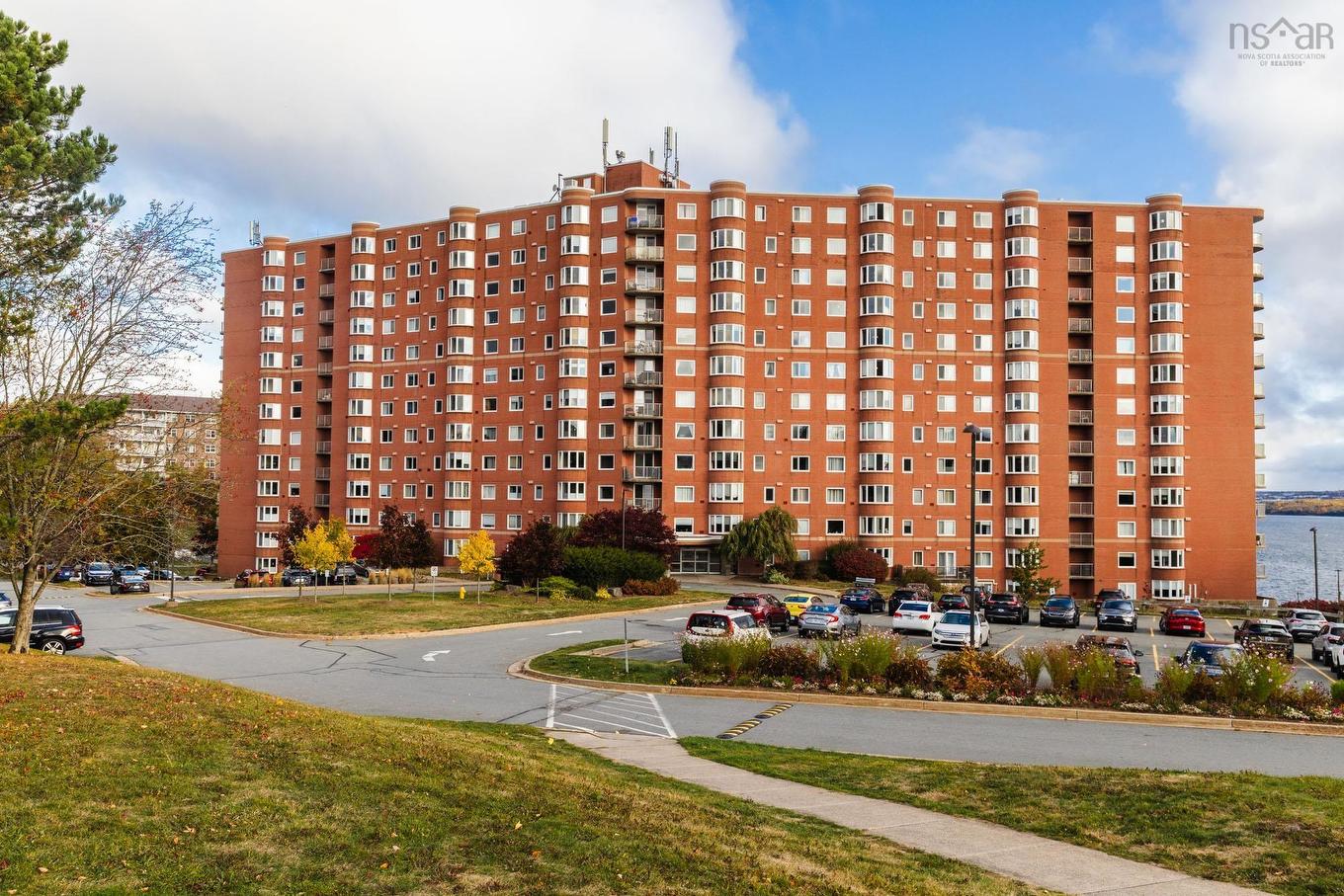 216 45 Vimy Avenue, Halifax, NS