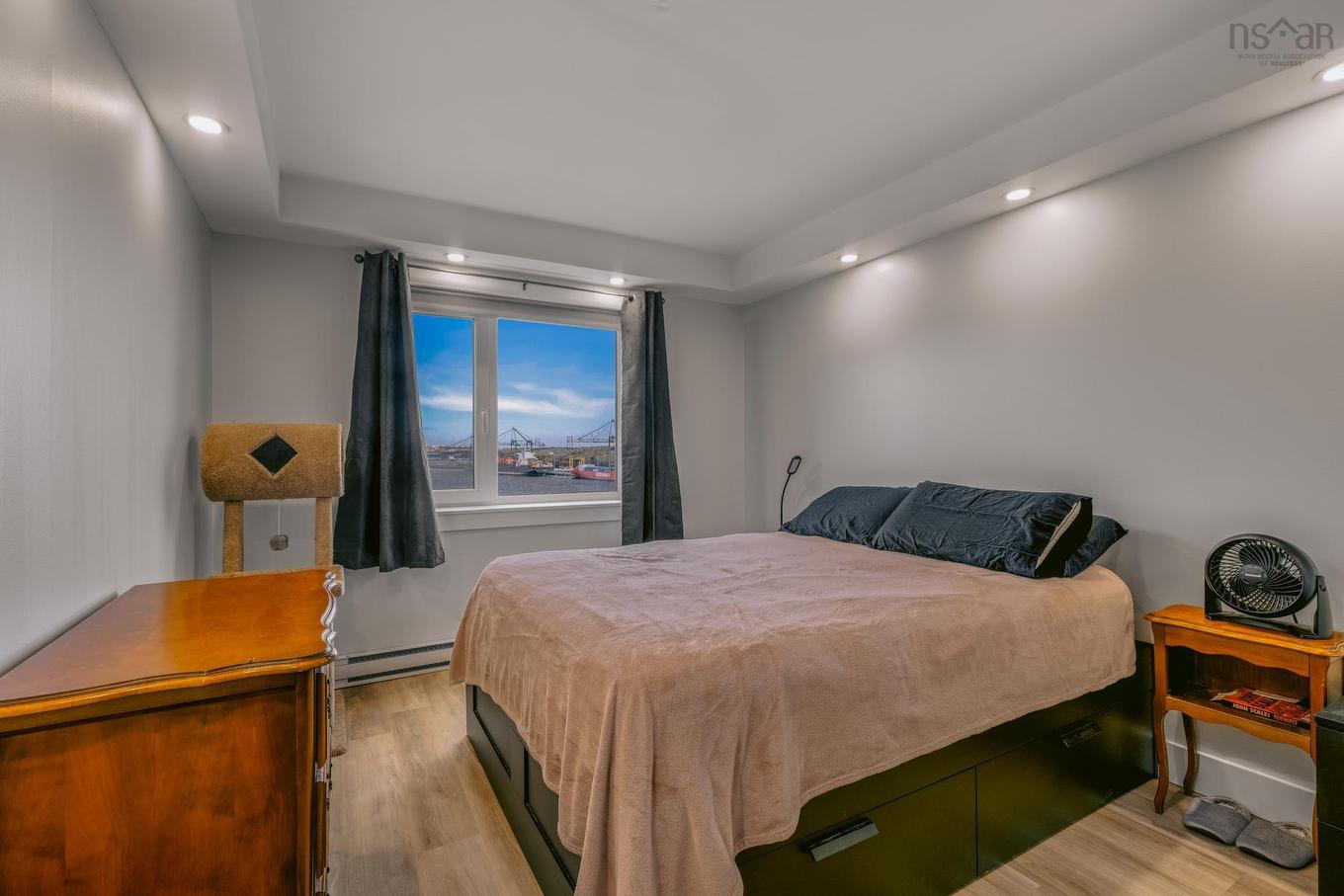 216 45 Vimy Avenue, Halifax, NS